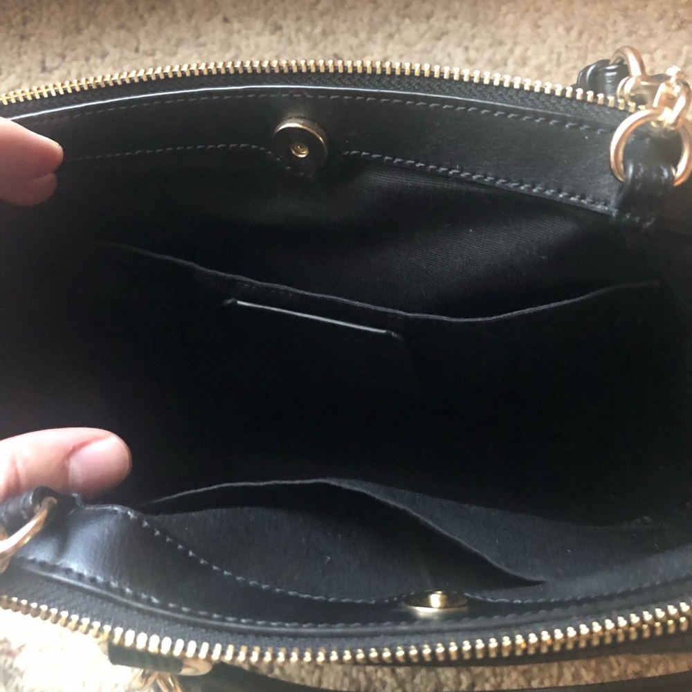 Coach purse - Picture 5 of 5